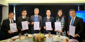 申報「香港愛國學校的國民教育實踐及探索」，榮獲國家級教學成果獎「基礎教育一等獎」