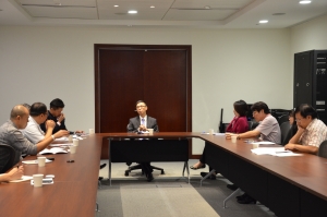 晤教局促落實「一校一行政」