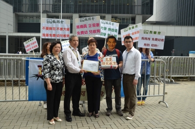 母親節請願 爭取免費幼兒教育